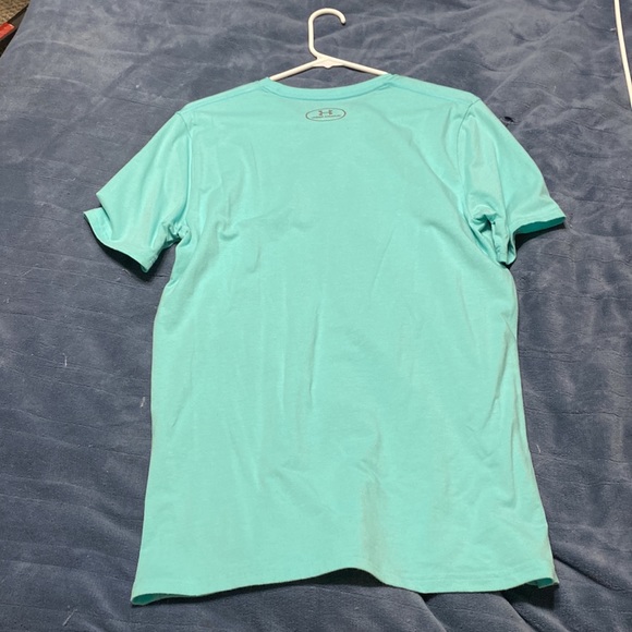 Teal under armour tshirt - Picture 2 of 3